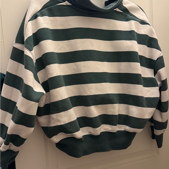 Nike Women's Phoenix Fleece Oversized 3/4-Sleeve Striped Crop Polo - Picture 6 of 6